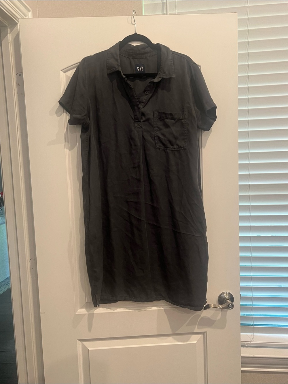 GAP Black Short Sleeve Shirt Dress